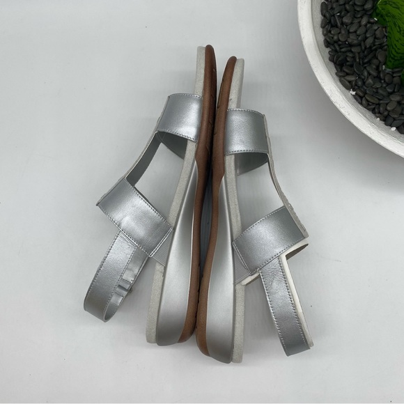 EASY SPIRIT Women's Hazel Open Toe Slingback Casual Sandals in silver size 10N - Picture 6 of 7